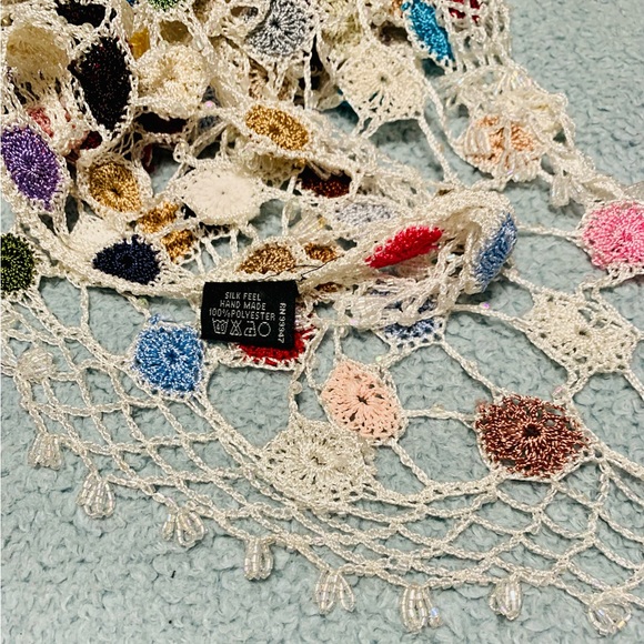 Gorgeous multicolor beaded shawl. - Picture 3 of 3